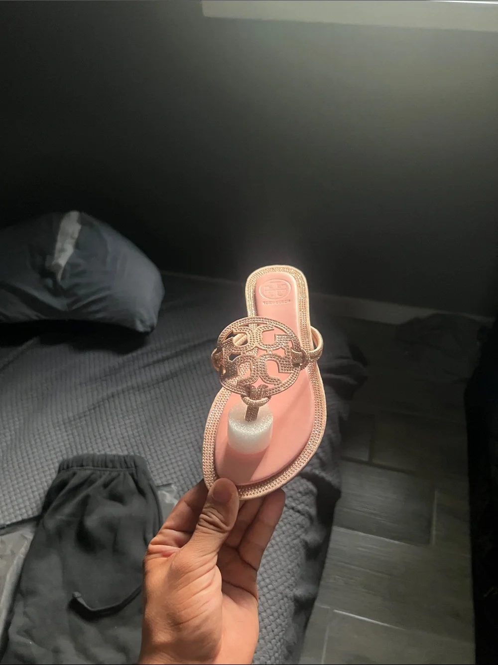 Tory Burch Metallic Rose Gold Cutout Logo Thong Sandal